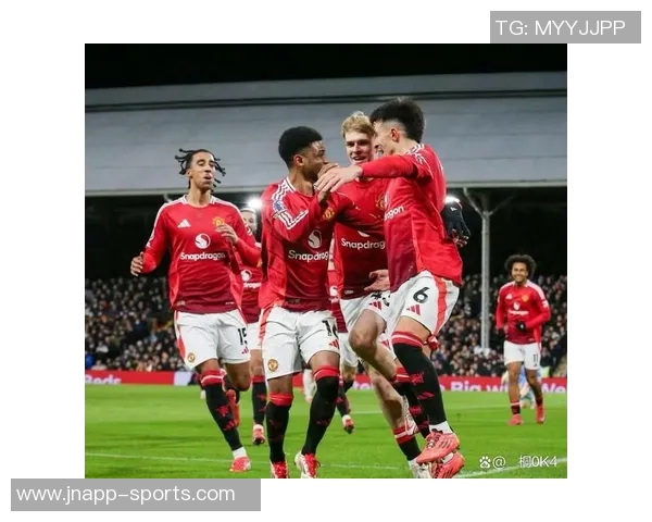 多尔古谈曼联团队精神提升对首年表现表示满意