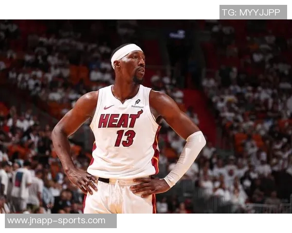 阿德巴约表现出色砍下20分10板助球队抵挡失利压力 阿德巴约表现出色砍下20分10板助球队抵挡失利压力