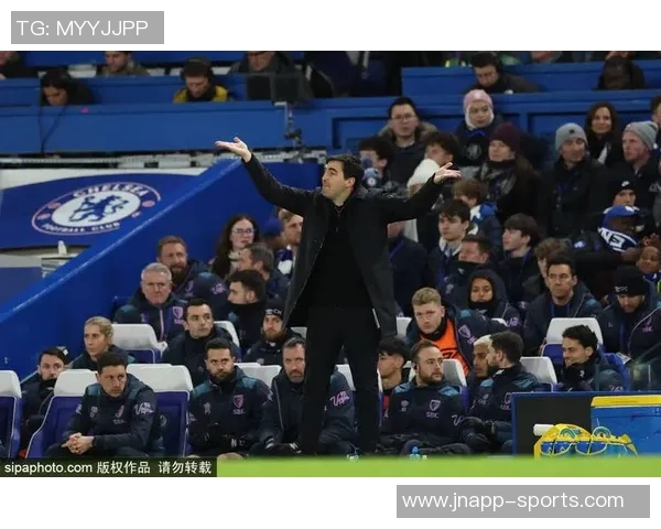 卡拉格批评罗塞尼尔卡里克任命称顶级球队告别大牌教练时代